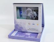 8GB فيديو كتيب بطاقة CMYK الطباعة بالألوان الكاملة مع بطارية 2000mAh